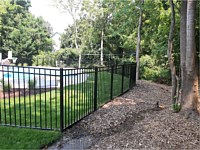 <b>3 Rail Flat Top Ascot Style Black Aluminum Pool Code Fence</b>